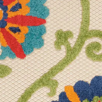 5' X 8' Ivory And Blue Floral Indoor Outdoor Area Rug