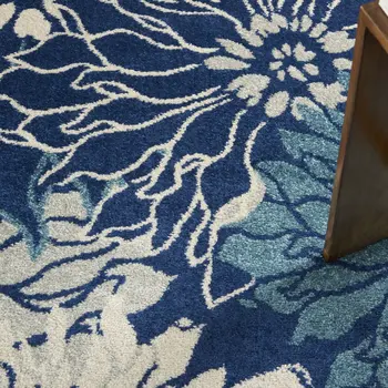 5' Blue And Ivory Floral Round Rug