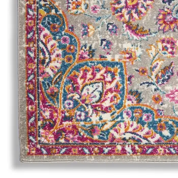 4' X 6' Gray And Ivory Medallion Area Rug