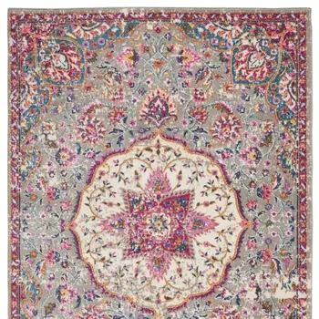 7' X 10' Gray And Ivory Medallion Area Rug
