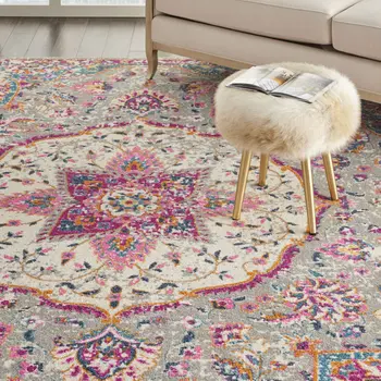 8' X 10' Gray And Ivory Medallion Area Rug