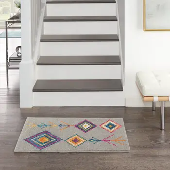 2' X 3' Gray And Ivory Geometric Area Rug