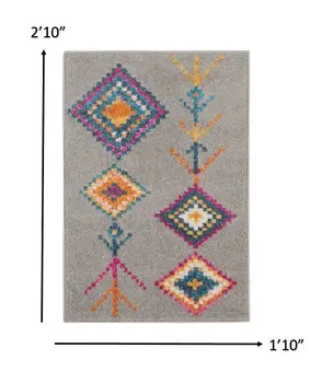 2' X 3' Gray And Ivory Geometric Area Rug
