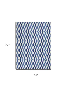 4' X 6' Ivory And Blue Geometric Area Rug
