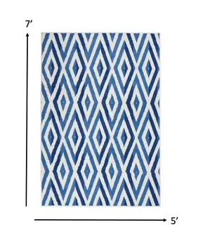 5' X 7' Ivory And Blue Geometric Area Rug