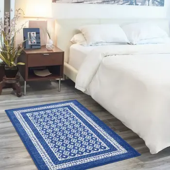 4' X 6' Blue And White Geometric Area Rug