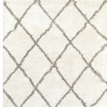 4' X 6' Ivory And Gray Geometric Lattice Area Rug
