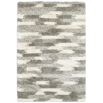 4' X 6' Gray And Ivory Geometric Pattern Area Rug