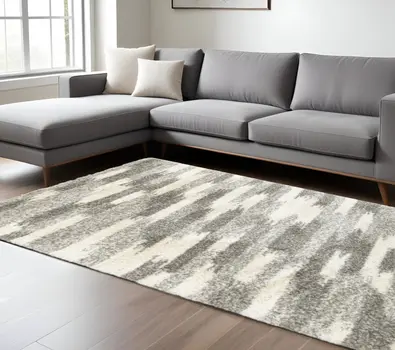 8' X 11' Gray And Ivory Geometric Pattern Area Rug