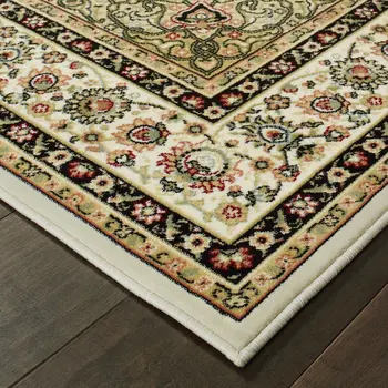 2' X 3' Beige And Ivory Area Rug
