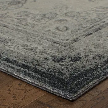 7' X 10' Ivory And Gray Pale Medallion Area Rug