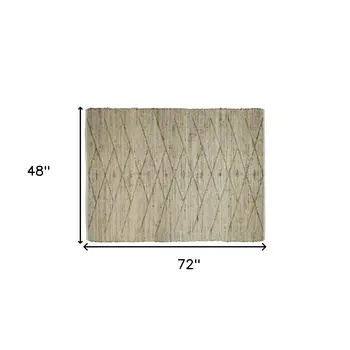 4' X 6' Beige Area Rug