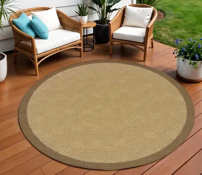 8' X 8' Beige Round Indoor Outdoor Area Rug