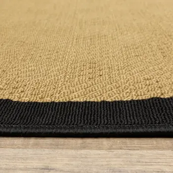 8' X 8' Beige And Black Round Indoor Outdoor Area Rug