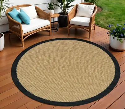 8' X 8' Beige And Black Round Indoor Outdoor Area Rug