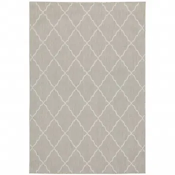 7' X 9' Gray And Ivory Indoor Outdoor Area Rug