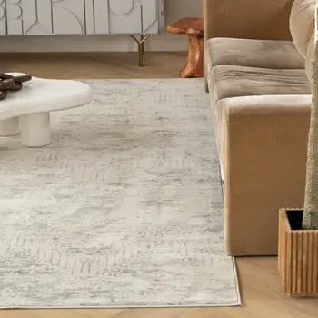 5' X 8' Ivory Distressed Ikat Pattern Area Rug