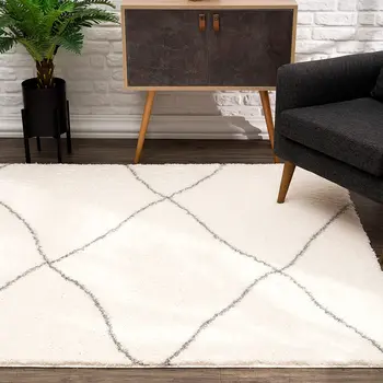 5' X 8' Ivory Modern Uneven Lattice Area Rug