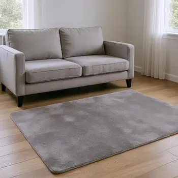 5' X 8' Ivory Modern Solid Shag Area Rug
