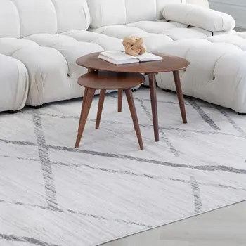 6' X 9' Gray and Ivory Geometric Area Rug