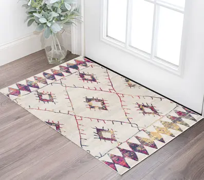 2' X 4' Cream Damask Area Rug