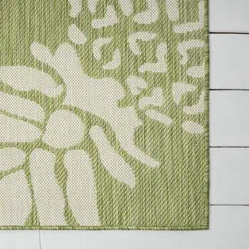 5' X 7' Green Indoor Outdoor Area Rug
