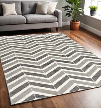 5' X 8' Gray Chevron Dhurrie Area Rug