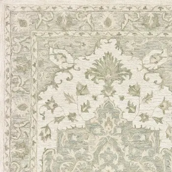 5' X 8' Green and Cream Medallion Area Rug