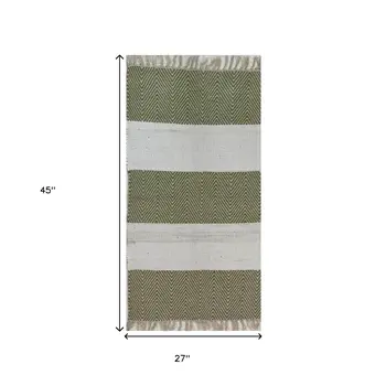 2' X 4' Green And White Hand Woven Area Rug