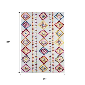 5' X 7' Red and White Diamonds Array Area Rug