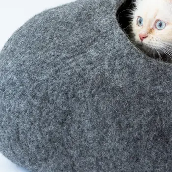 Heather Grey Cat Cave Bed