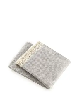 Soft Light Gray Links Pattern Throw Blanket