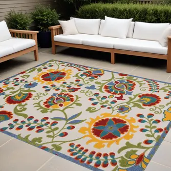 12' X 15' Green And Ivory Indoor Outdoor Area Rug