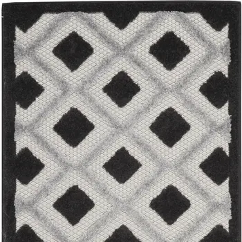 6' Black And White Indoor Outdoor Runner Rug