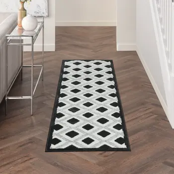 6' Black And White Indoor Outdoor Runner Rug