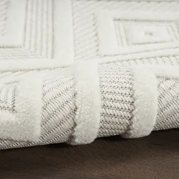 5' X 7' Ivory Indoor Outdoor Area Rug