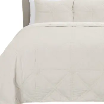 Set of Three Ivory Geometric King Quilt