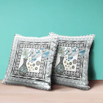 18" X 18" Black and White Peacock Broadcloth Floral Zippered Pillow
