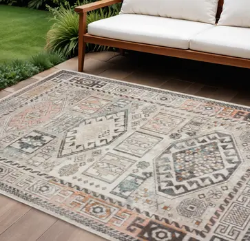 8' X 10' Cream Indoor Outdoor Area Rug