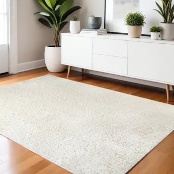 4' X 6' Ivory Shag Stain Resistant Area Rug