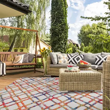 7' X 9' Cream Geometric Stain Resistant Non Skid Indoor Outdoor Area Rug
