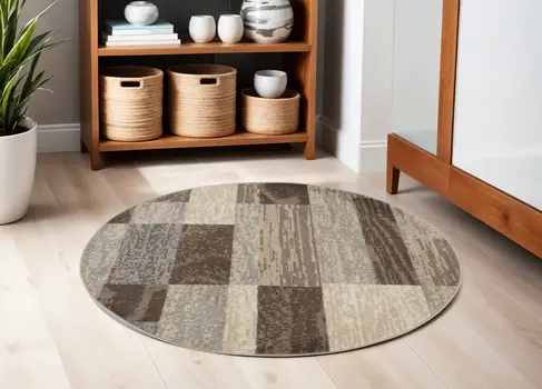 5' Brown And Beige Patchwork Round Rug