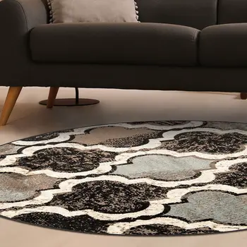 5' Chocolate Quatrefoil Distressed Round Rug