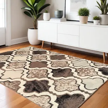 5' X 8' Ivory Quatrefoil Power Loom Distressed Stain Resistant Area Rug