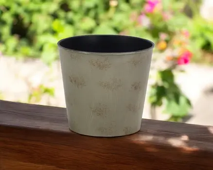 7" Gray Recycled Plastic Indoor Outdoor Round Pot Planter