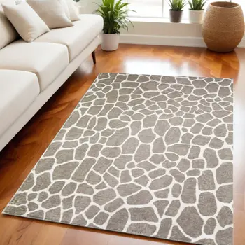 5' X 8' Beige Giraffe Print Shag Handmade Non Skid Area Rug
