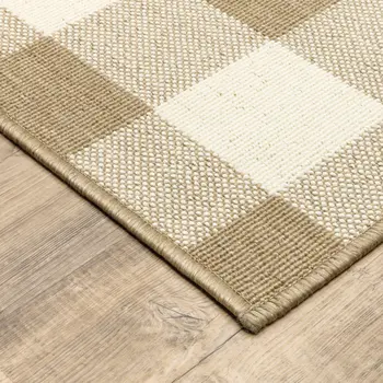 7' X 10' Gray and Ivory Geometric Stain Resistant Indoor Outdoor Area Rug