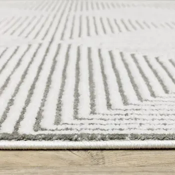7' X 10' Gray And White Geometric Distressed Area Rug
