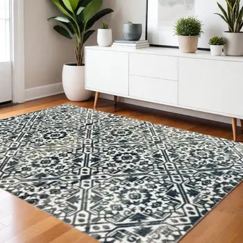 4' X 6' Navy And Ivory Geometric Power Loom Stain Resistant Area Rug