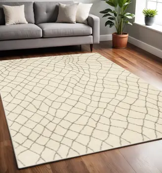 5' X 7' Ivory And Grey Geometric Power Loom Stain Resistant Area Rug